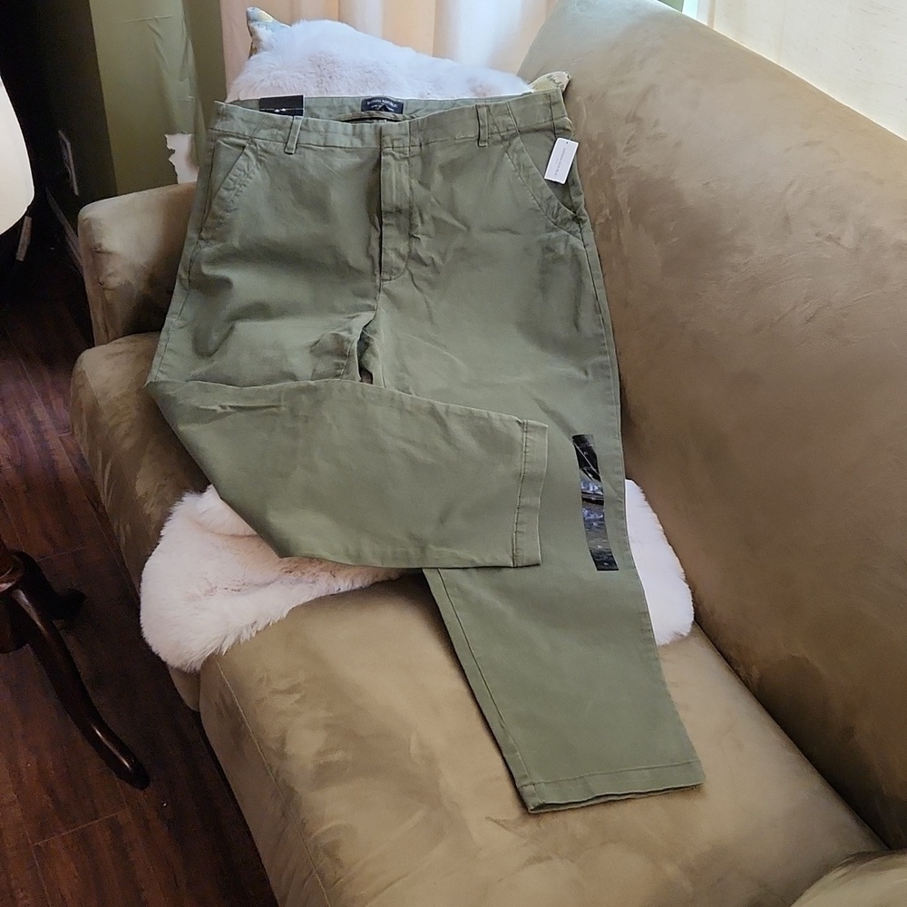 NWT Banana Republic Green Chino Slim Fit Pants-Size 16​​​​​​​